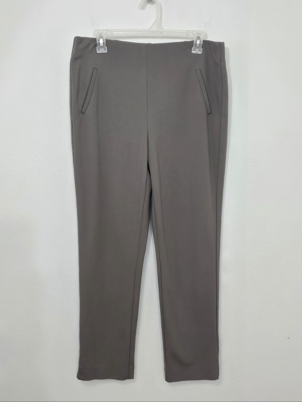 Chico's Knit Ponte Ankle Pants
